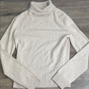 ✨ Luxuriously Soft 100% Cashmere Turtleneck Sweater | Neutral Oatmeal Beige ✨